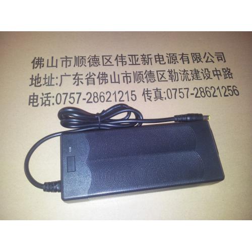12.6v10大功率锂电池充电器