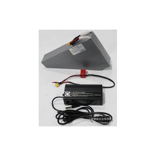 三角形锂电池组