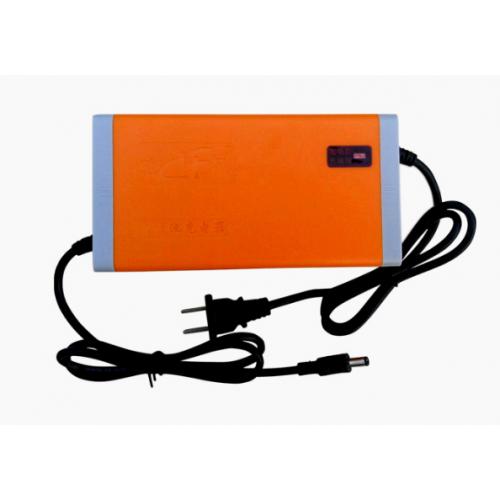 锂电池充电器